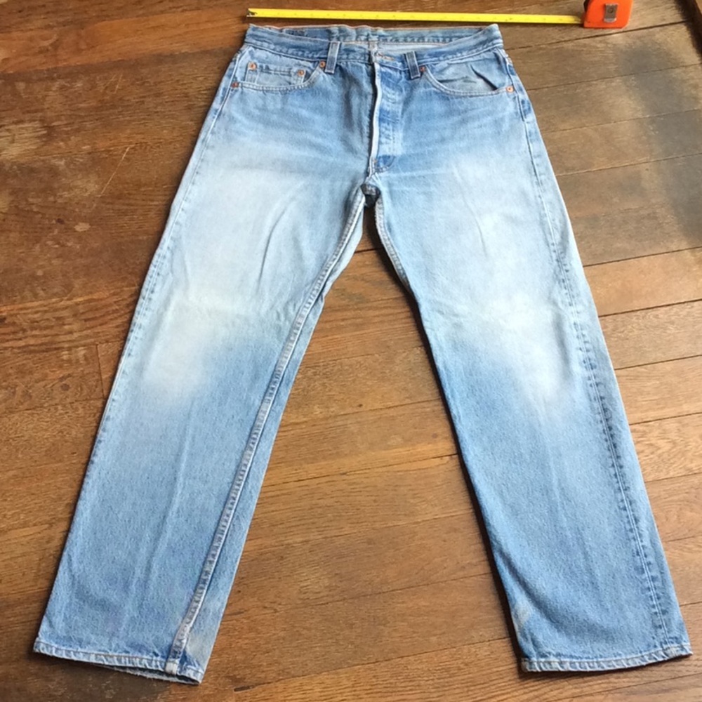 Vintage Levis (90’s) 501 jeans Amazing color! - Picture 2 of 8